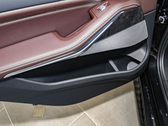 2023款 xDrive 30Li 尊享型M运动曜夜套装
