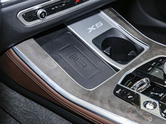 2023款 xDrive 30Li 尊享型M运动曜夜套装