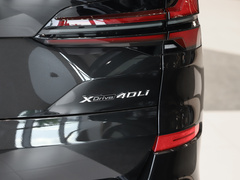 2023款 xDrive 40Li M运动曜夜套装
