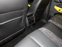 2023款 3.0T V6 汽油性能版