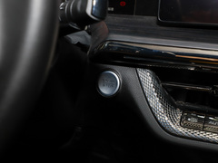 2023款 3.0T V6 汽油性能版