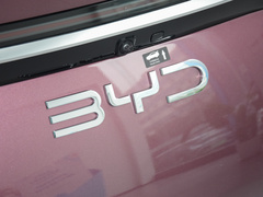 2023款 DM-i 1.5T 121km 尊荣型
