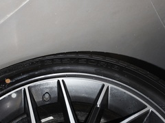 2023款 DM-i 1.5T 121km 旗舰型