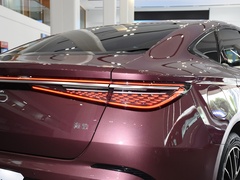 2023款 DM-i 1.5T 121km 旗舰型