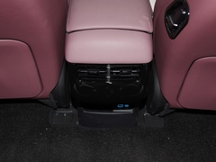 2023款 DM-i 1.5T 121km 旗舰型