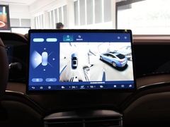 2023款 DM-i 1.5T 121km 旗舰型