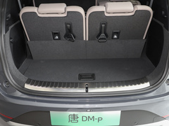 2024款 DM-p 冠军版 215KM 四驱旗舰型