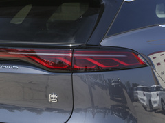 2024款 EV 冠军版 600KM 尊享型