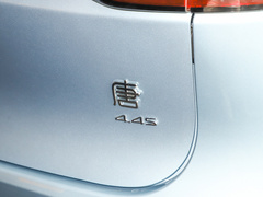 2024款 EV 冠军版 635KM 四驱旗舰型