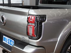 2023款 3.0T V6 汽油极途版 牵引版 