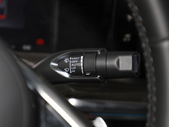 2023款 3.0T V6 汽油极途版 牵引版 