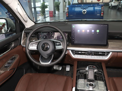 2023款 3.0T V6 汽油极途版 牵引版 