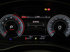2024款 55 TFSI quattro S-line 黑武士版