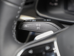 2024款 55 TFSI quattro S-line 黑武士版