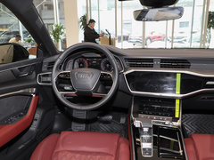 2024款 55 TFSI quattro S-line 黑武士版
