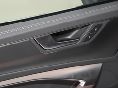 2024款 45TFSI S-line 筑梦型 流晶套装