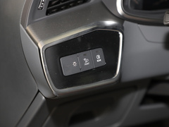 2024款 45TFSI S-line 筑梦型 流晶套装