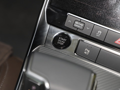 2024款 45TFSI S-line 筑梦型 流晶套装