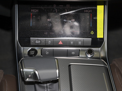 2024款 45TFSI S-line 筑梦型 流晶套装