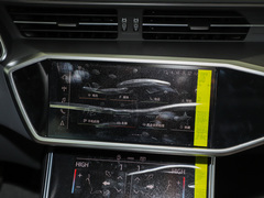 2024款 45TFSI S-line 筑梦型 流晶套装