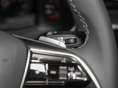 奥迪A7L 2024款 45TFSI S-line 筑梦型 流晶套装