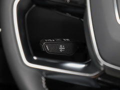 奥迪A7L 2024款 45TFSI S-line 筑梦型 流晶套装