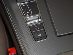 2024款 45TFSI S-line 筑梦型 流晶套装