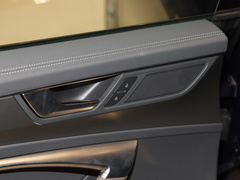 2024款 45TFSI S-line 筑梦型 流晶套装