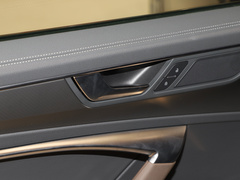2024款 45TFSI S-line 筑梦型 流晶套装