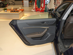 2024款 45TFSI S-line 筑梦型 流晶套装