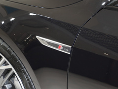 2024款 45 TFSI quattro S-line 黑武士版