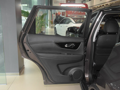 2023款 经典 2.0L 两驱智联舒享版