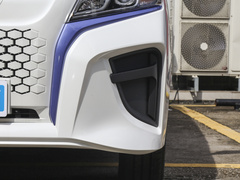 2023款 長軸?豪華營運版國軒9座 65kWh