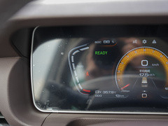 2023款 長軸?豪華營運版國軒9座 65kWh