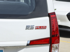 2024款 1.5T 手动舒适型 9座