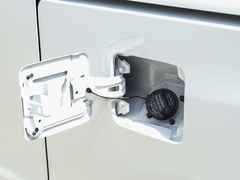 2024款 1.5T 手动舒适型 9座