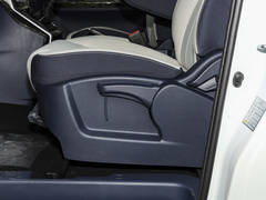 2024款 1.5T 手动舒适型 9座