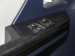 2024款 1.5T 手动豪华型 7座