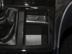 2024款 1.5T 手动豪华型 7座