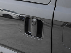 2024款 M5L 1.5T 手动豪华型 7座