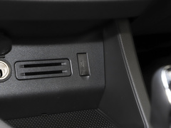 2024款 M5L 1.5T 手动豪华型 7座