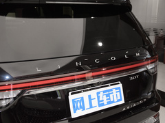 2023款 3.0T V6 四驱尊享巡航版 六座