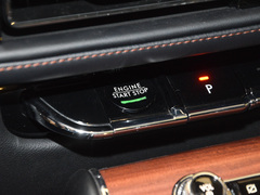 2023款 3.0T V6 四驱尊享巡航版 六座