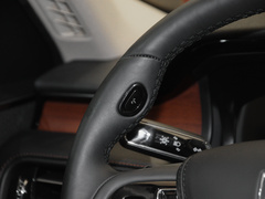 2023款 3.0T V6 四驱尊享巡航版 六座