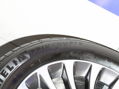 2023款 3.0T V6 四驱尊雅巡航版 六座
