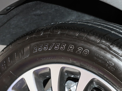 2023款 3.0T V6 四驱尊雅巡航版 六座