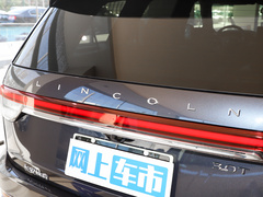 2023款 3.0T V6 四驱尊雅巡航版 六座