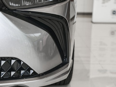 2024款 410KM 尊贵型