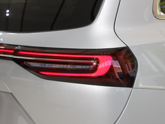 2024款 1.5T 四驱Plus版 5座