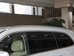 2024款 1.5T 四驱Plus版 5座